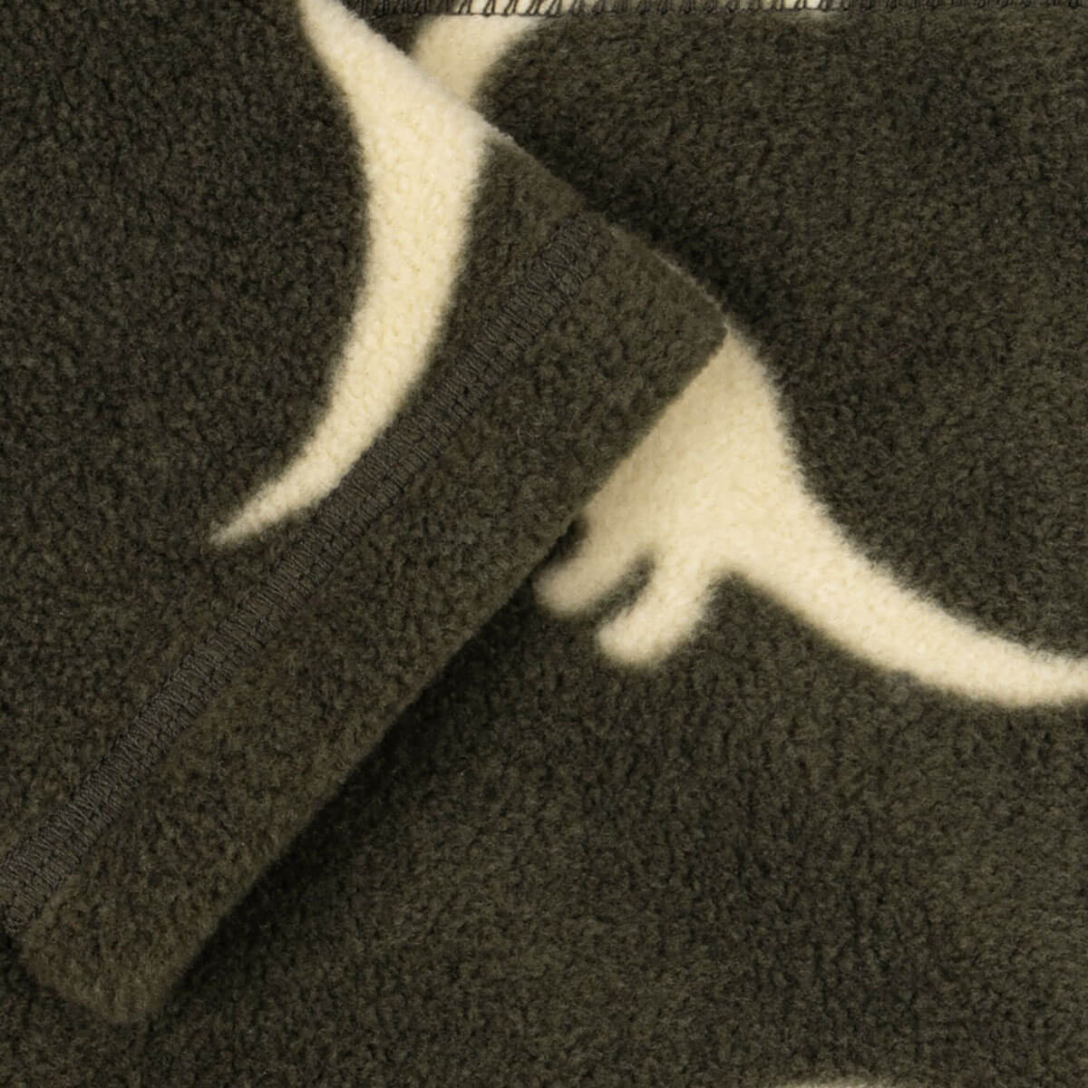 Sweat-shirt zippé enfant en polaire recyclée avec col montant et motif dinosaure gris, idéal pour être porté en superposition